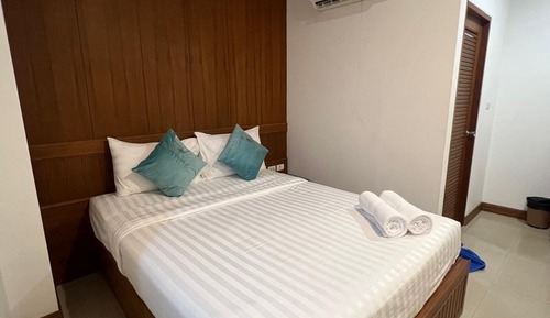 Standard Double Room, City View