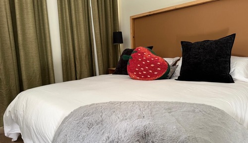 Superior Suite, Non Smoking, Ground Floor