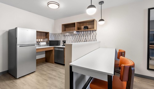 Suite, 1 King Bed, Accessible, Non Smoking