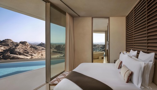 One Bedroom Cliff Hanging Villa