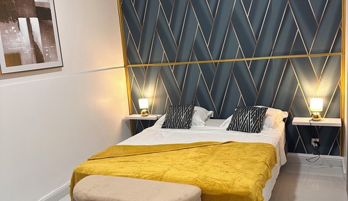 Deluxe Apartment, Kitchen, City View