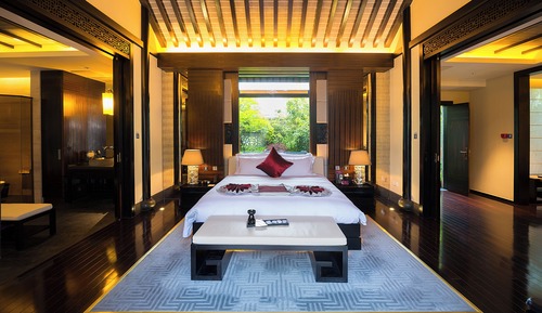 Luxury House, Courtyard View