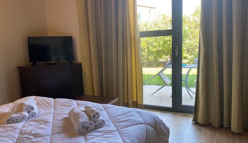 Camera Matrimoniale con giardino