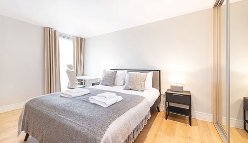 Apartment, 2 Bedrooms, Balcony, City View