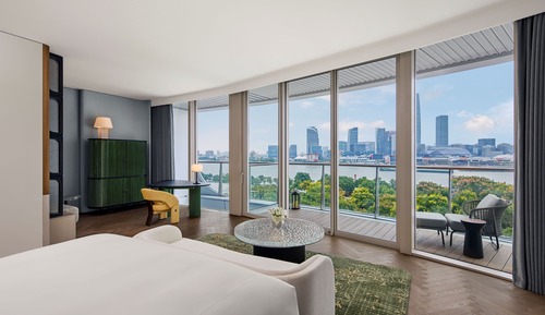 Premium Room, 1 King Bed