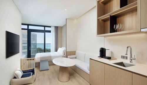 [Breakfast for 2 Package] Deluxe Double Pet Garden Ocean View