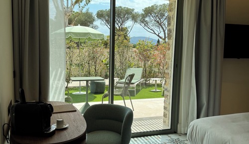 Superior Double Room, Garden View