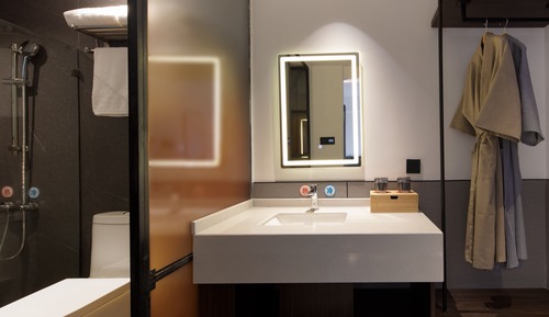 Classic Double Room, City View