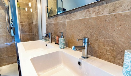 Comfort Quadruple Room, Annex Building