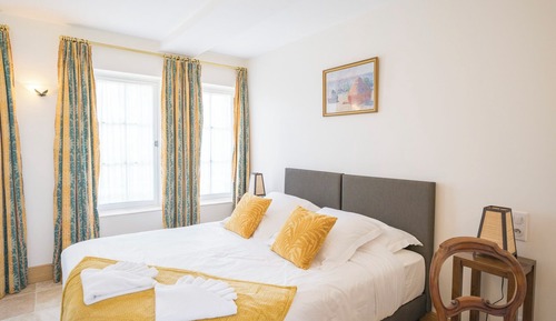 Family Apartment, Park View