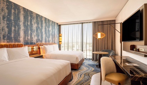 Deluxe Room, 2 Queen Beds (Mobility/Hearing Accessible, Tub)