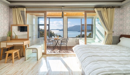 Basic Room, 1 Bedroom (Marine 202)