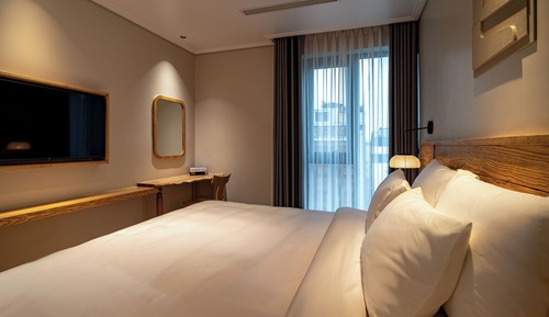 One Bedrooms Apartment