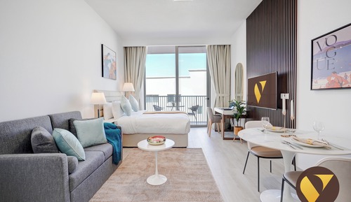 Luxury Studio, City View