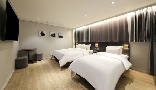 Superior Twin Room, Multiple Beds, Non Smoking, Private Bathroom