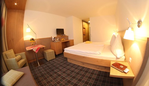 Deluxe Room, 1 Double Bed (Deluxe Double)
