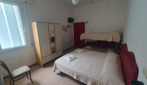 Economy Quadruple Room