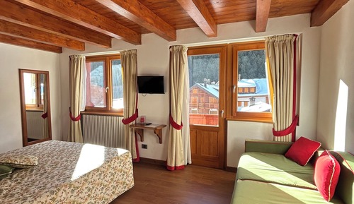 Family Triple Room, Mountain View