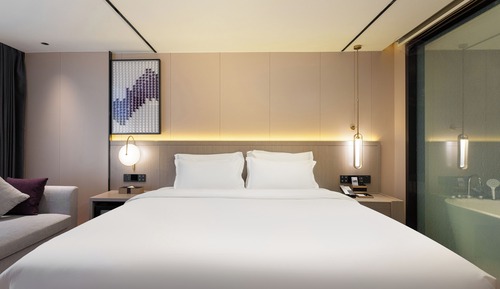 Executive Double Room, City View