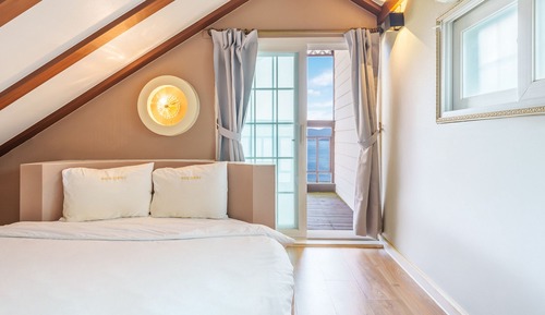 Basic Room, 1 Bedroom (301)