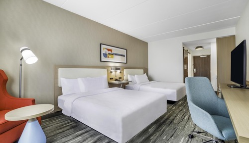 Room, 2 Queen Beds, Accessible Bathtub