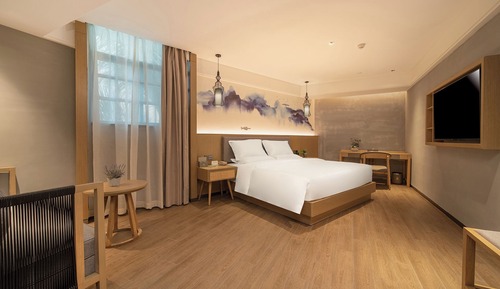 Superior Double Room, Garden View