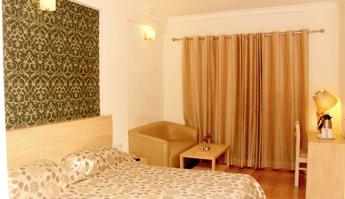 Deluxe Double Room, Private Bathroom, City View