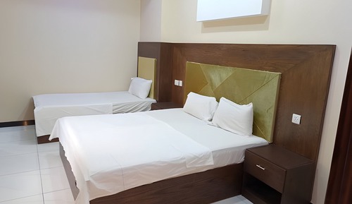 Deluxe Triple Room