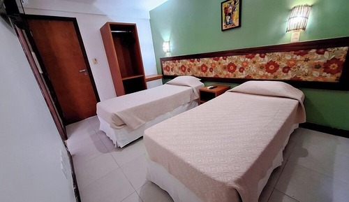 Triple Room, 3 Twin Beds