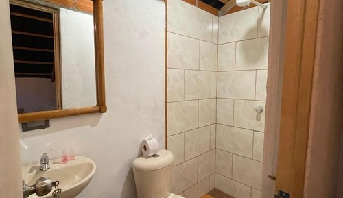 Comfort Room, Patio, Mountain View