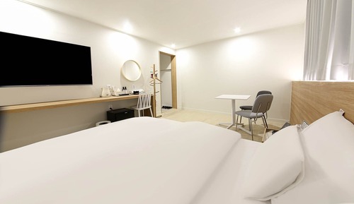 Standard Terrace Room