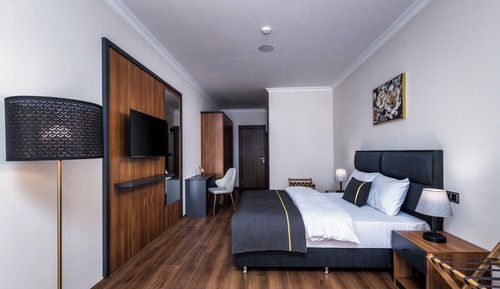 Standard Double Room, Balcony, City View