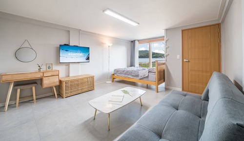 Basic Room, 1 Bedroom (B-04(Ocean view))