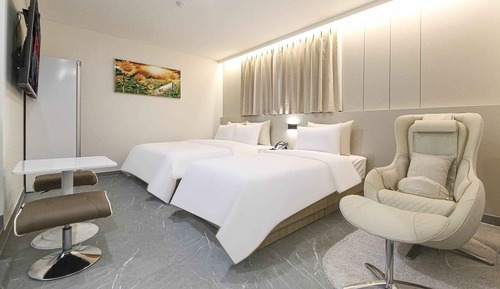 Superior Twin Room, Non Smoking, Private Bathroom