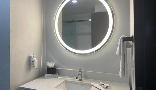 Suite, 1 King Bed with Sofa bed, Accessible, Non Smoking (Mobility, Tub w/ Grab Bars)