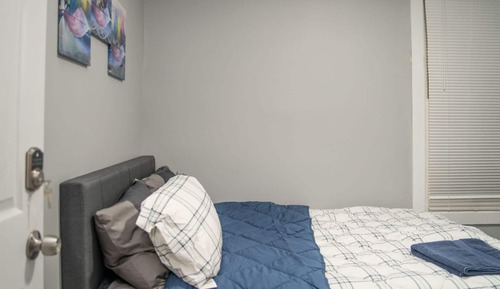 Family Room, 2 Queen Beds, Non Smoking, Private Bathroom