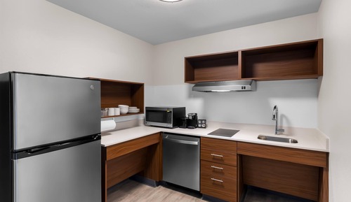 Suite, 2 Queen Beds, Accessible, Non Smoking (Accessible Tub)