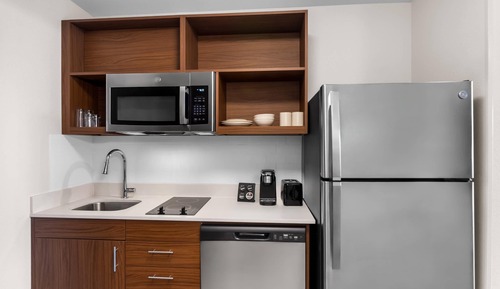 Suite, 2 Queen Beds, Non Smoking