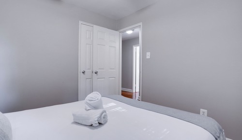 City Apartment, 2 Bedrooms