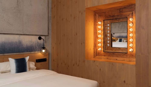 Basic Double Room, Balcony, Beach View