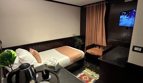 Basic Single Room