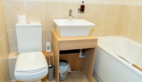 Double Room, Ensuite (Queen Matilda)