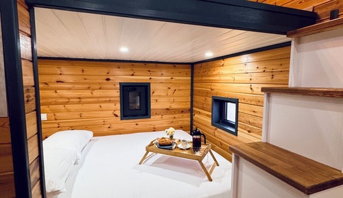 Bohemian Tiny Home Lake View