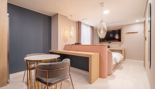 Signature Double Room, City View