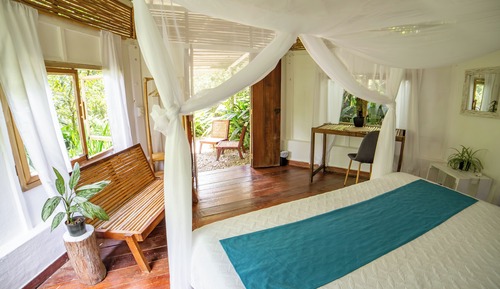 Double Room, 1 King Bed, Balcony, Garden View