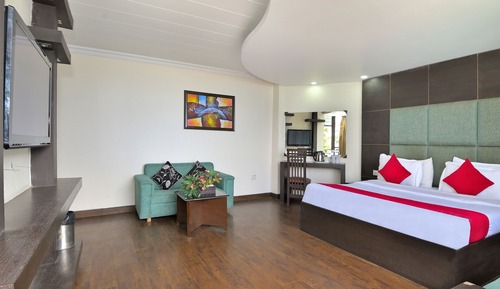 Luxury Double or Twin Room (CP)