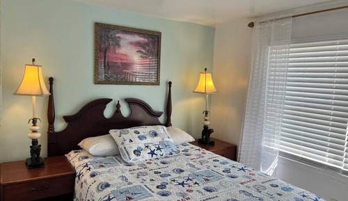 Standard Apartment, 3 Bedrooms, Courtyard View (No Topsheet / Towels / Paper Products)