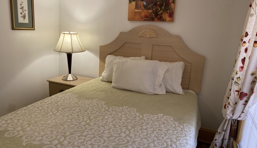 Deluxe Apartment, 4 Bedrooms, Garden View (No Topsheet / Towels / Paper Products)