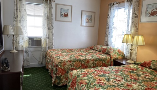 Deluxe Apartment, 2 Bedrooms, City View (No Topsheet / Towels / Paper Products)