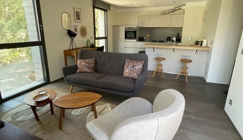 Duplex, 2 Bedrooms, Terrace, Mountain View